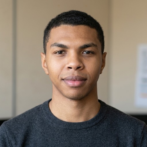 Portrait de Tiana Annaick, développeur Full Stack et ingénieur IA